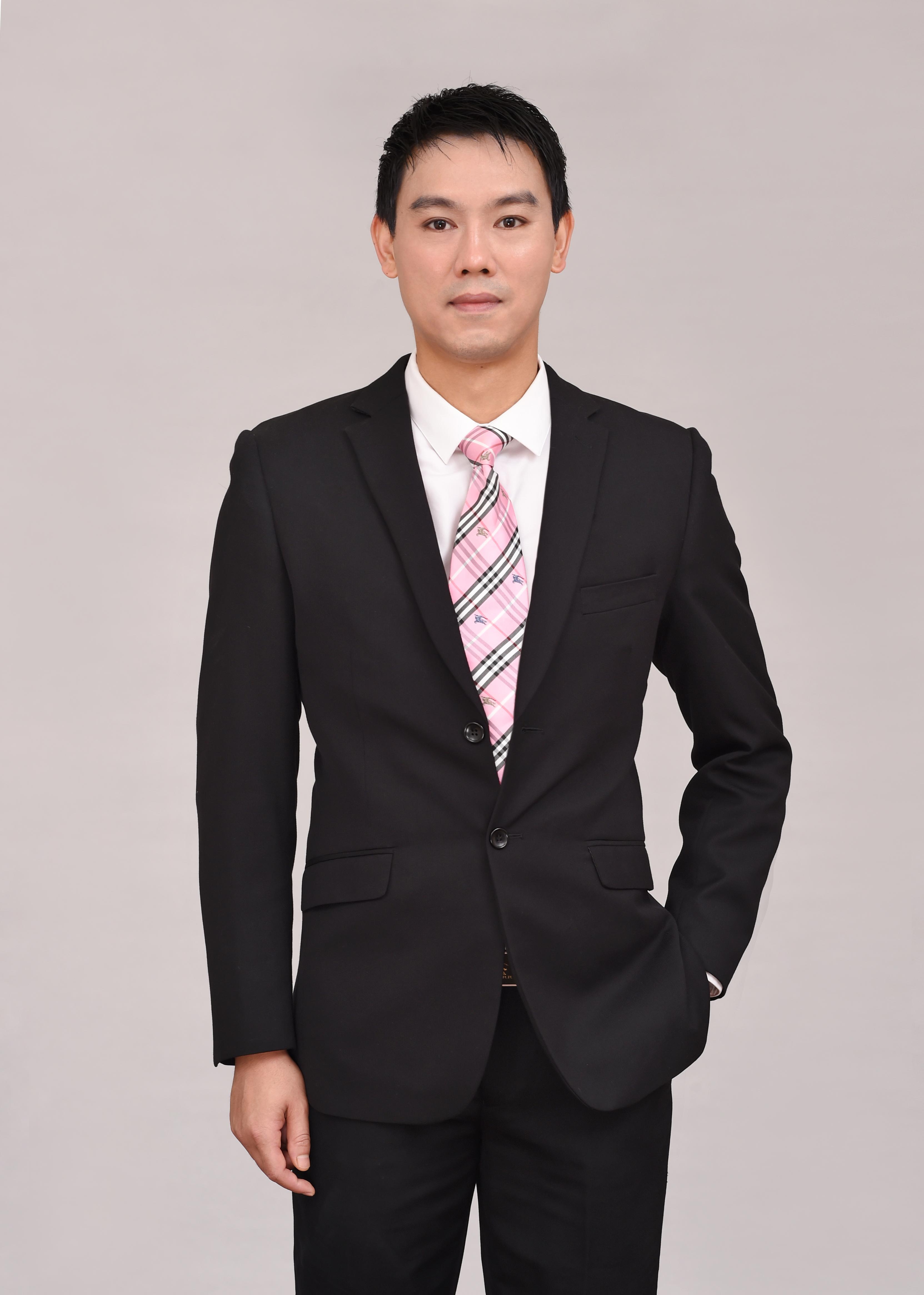 辛翔坤 选角与表演指导负责人